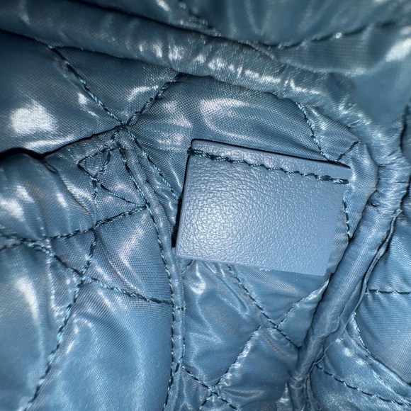 Chanel Quilted Blue Leather Cosmetic Pouch CC Logo Rare Color - Picture 6 of 11